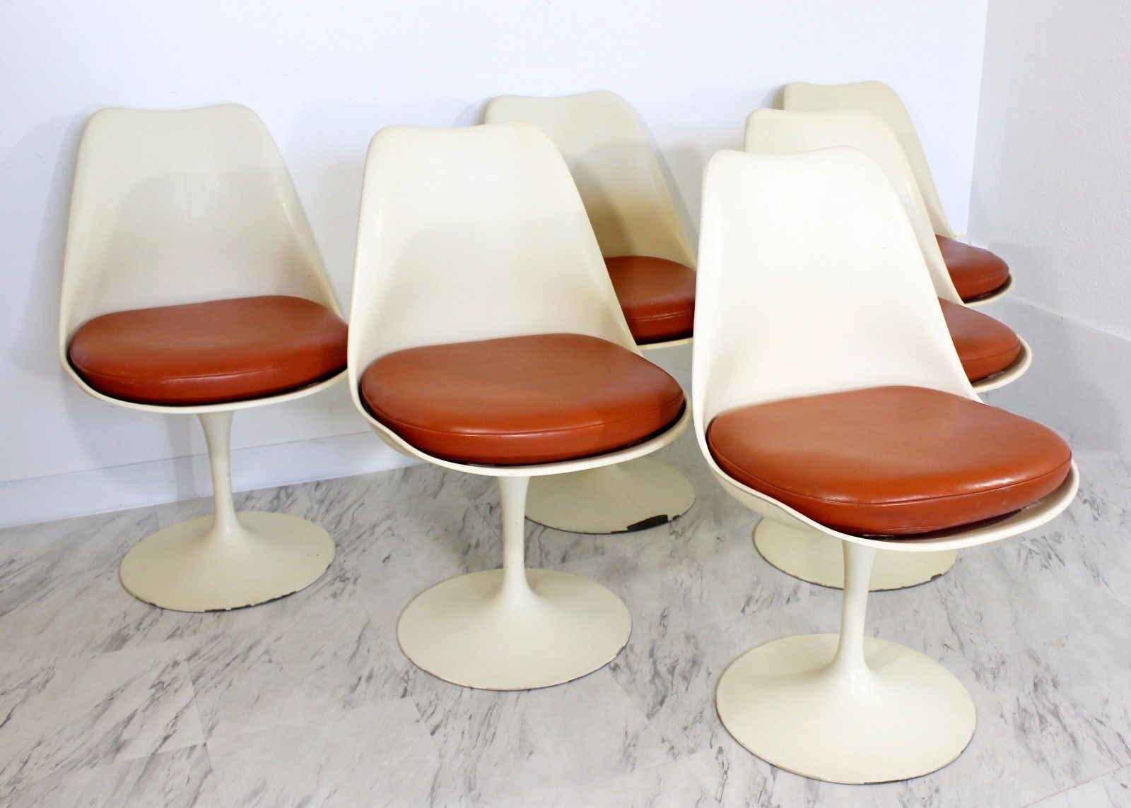 Mid Century Modern Eero Saarinen for Knoll Set 6 Tulip Side Dining Chairs 1960s