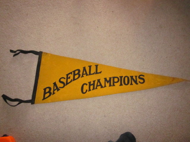 VINTAGE 1940s BASEBALL CHAMPIONS WOOL PENNANT 28 1/2 X 10