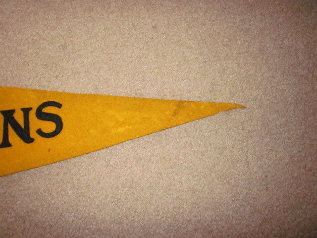 VINTAGE 1940s BASEBALL CHAMPIONS WOOL PENNANT 28 1/2 X 10