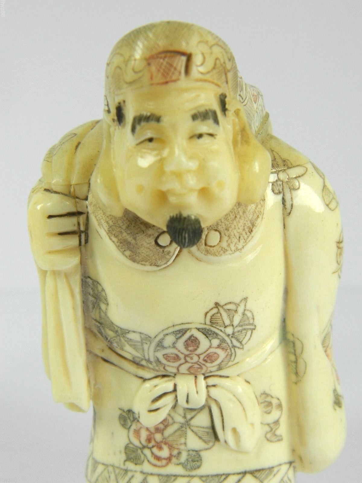 Chinese Hand Carved Bone Japanese Immortal Statue Figurine,Engraved Painting