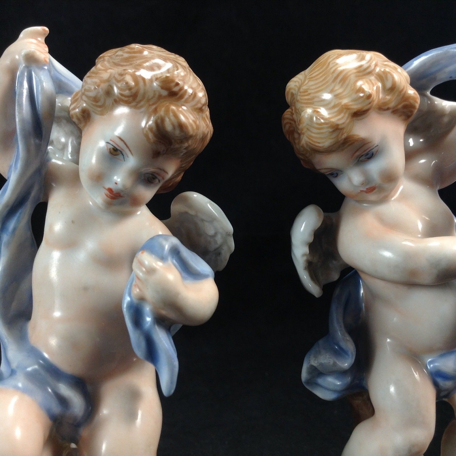 Pair of Capodimonte Putti Winged Cherub Boys Angels Hand Painted Porcelain Lot