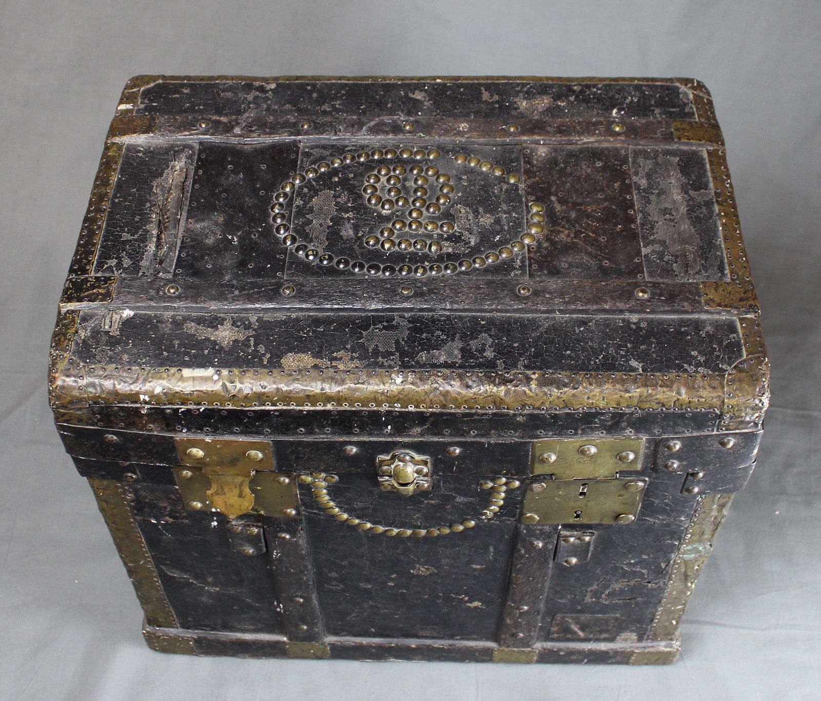 18th Century French Leather Travelling Trunk