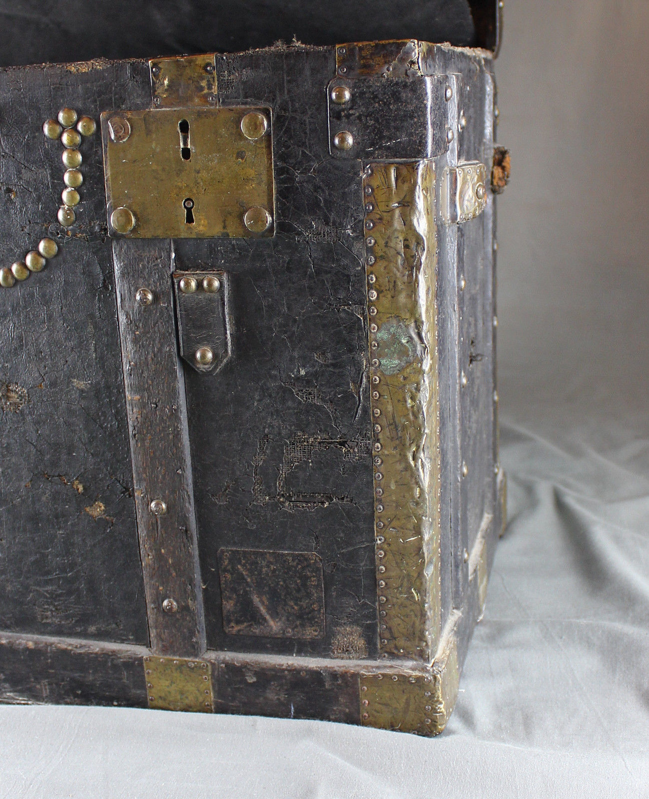 18th Century French Leather Travelling Trunk