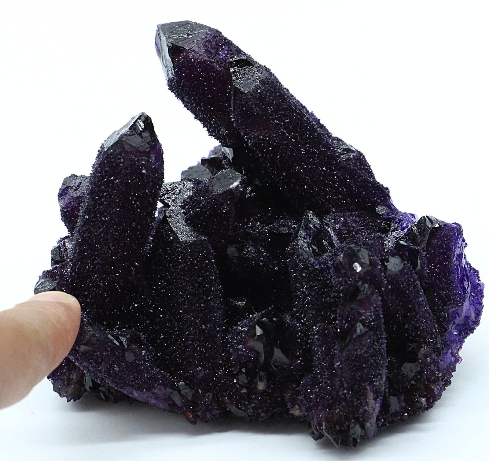 588g New Fing Rare Beautiful Amethyst Quartz Crystal Cluster Specimen