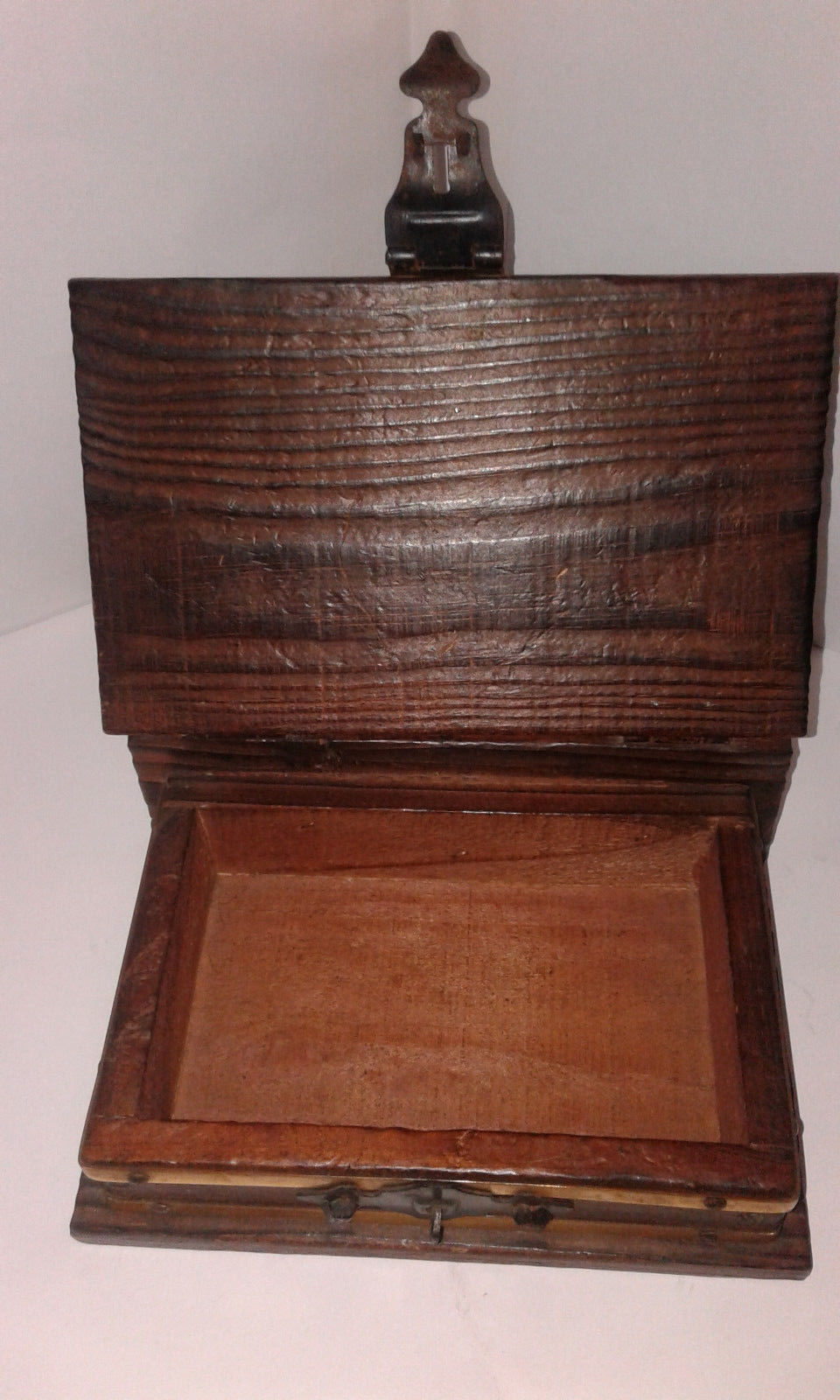 Antique Vintage Old  Wood Hand Carved Box Wooden