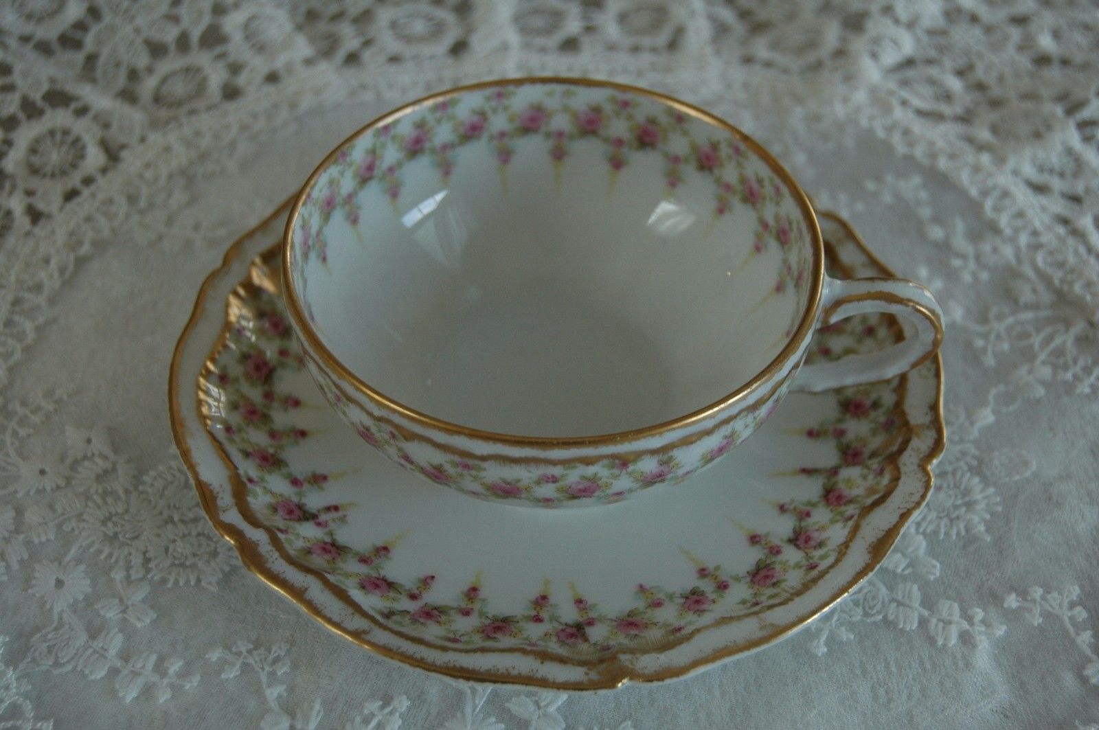 Haviland Schleiger 349A Double Gold Tea Cup, Saucer and Dessert Plate.