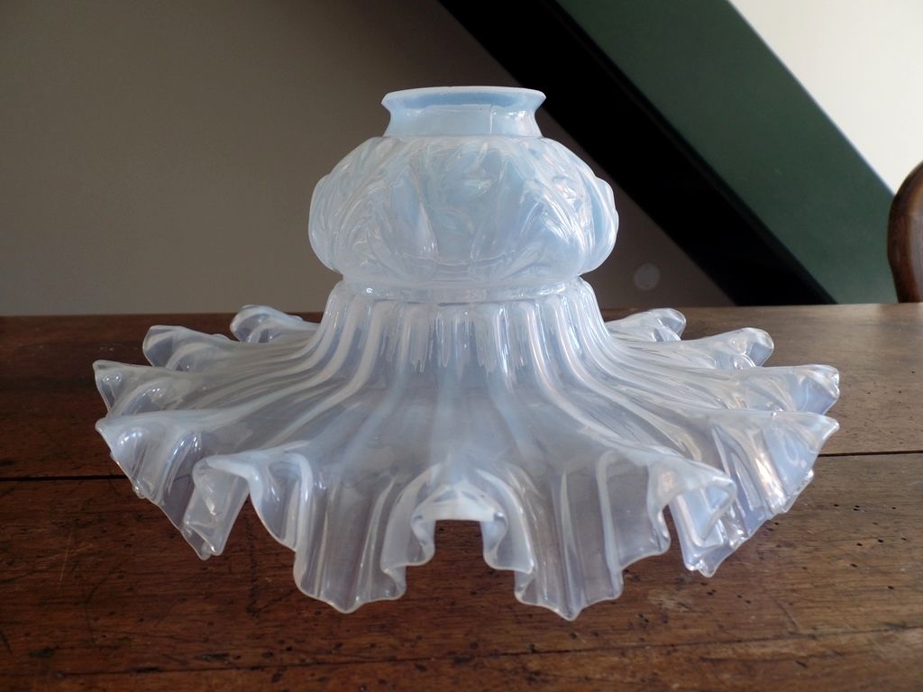 ANTIQUE FRENCH OPALESCENT HIGH CEILING GLASS CHANDELIER SCONCE OR LAMP SHADE