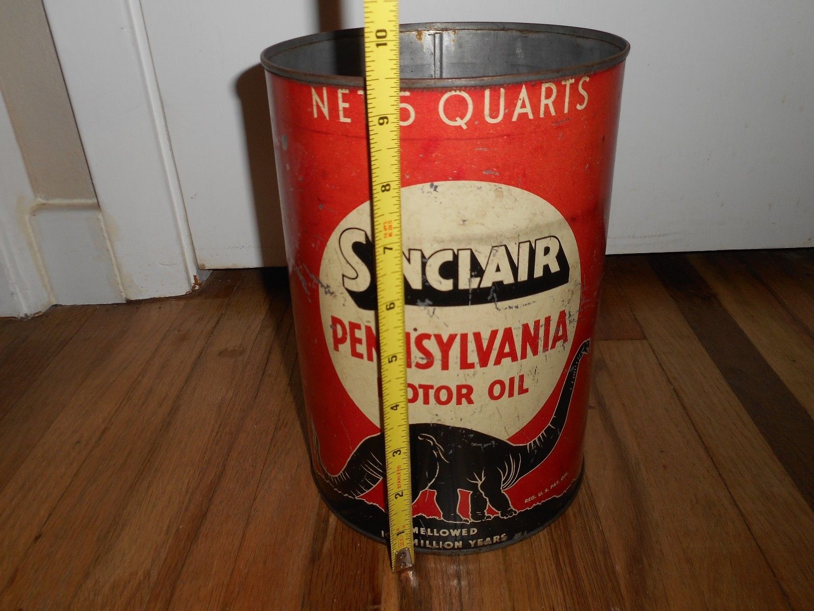 Vintage Original Tin 5 Quart SINCLAIR Dinosaur Advertising OIL CAN PENNSYLVANIA