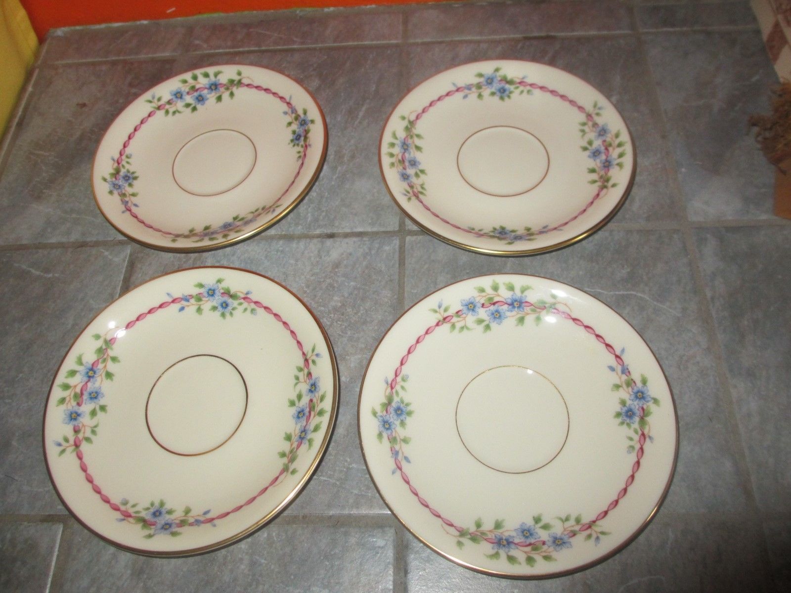 Set of 4 Vintage LENOX " BELVIDERE "  CUP & SAUCER SETS