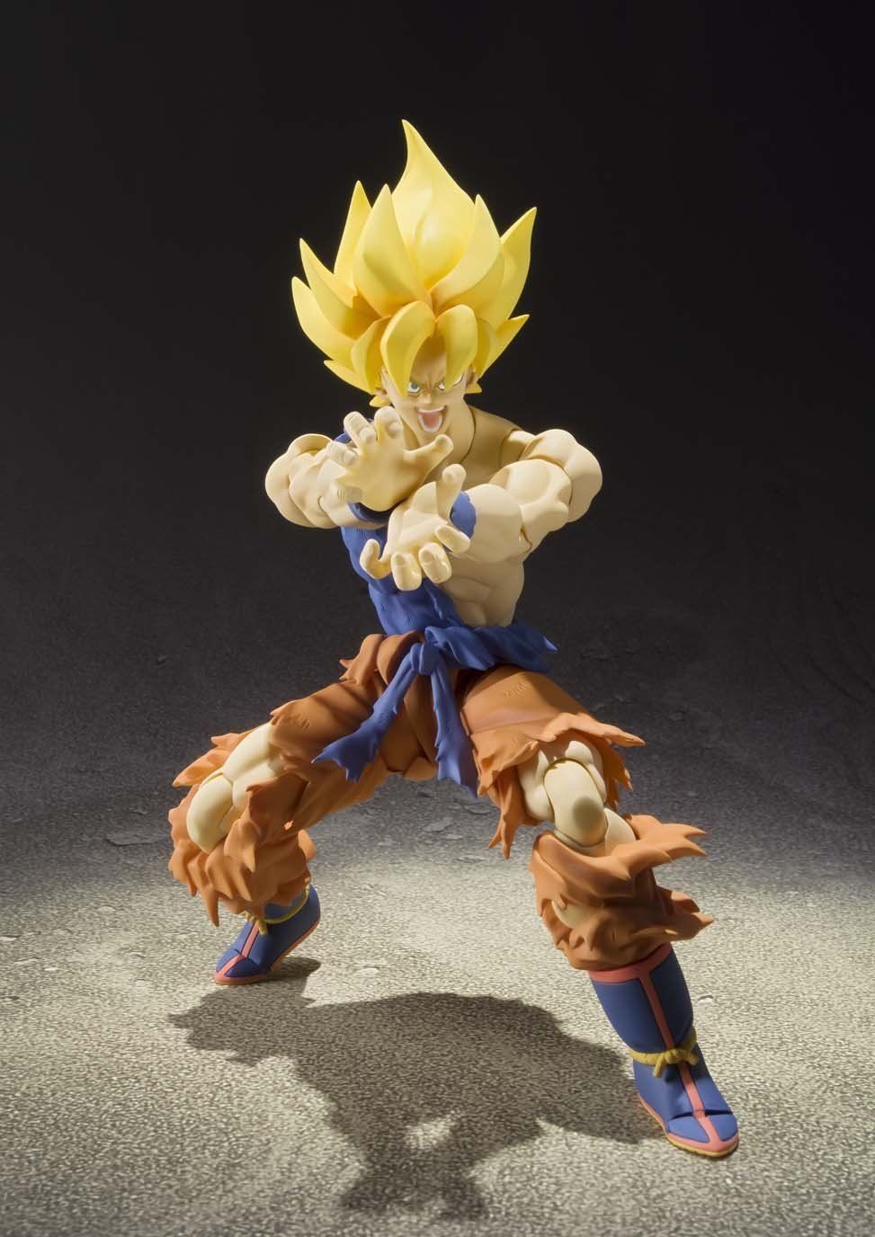 S.H. Figuarts Dragon Ball Z Super Saiyan Awakening Ver. Son Gokou Japan F/S