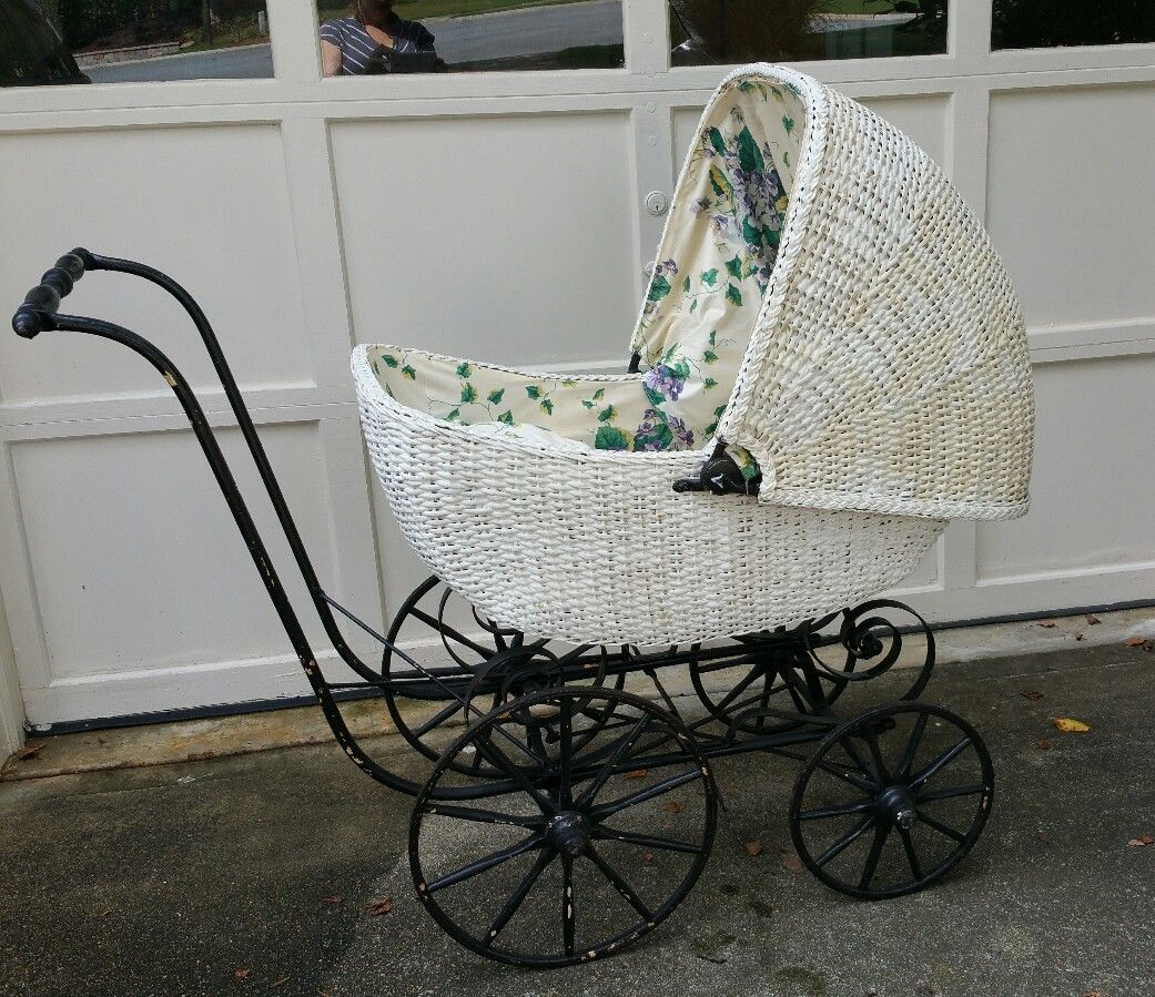 Vintage white wicker, black iron baby buggy/carriage/pram, old, great condition