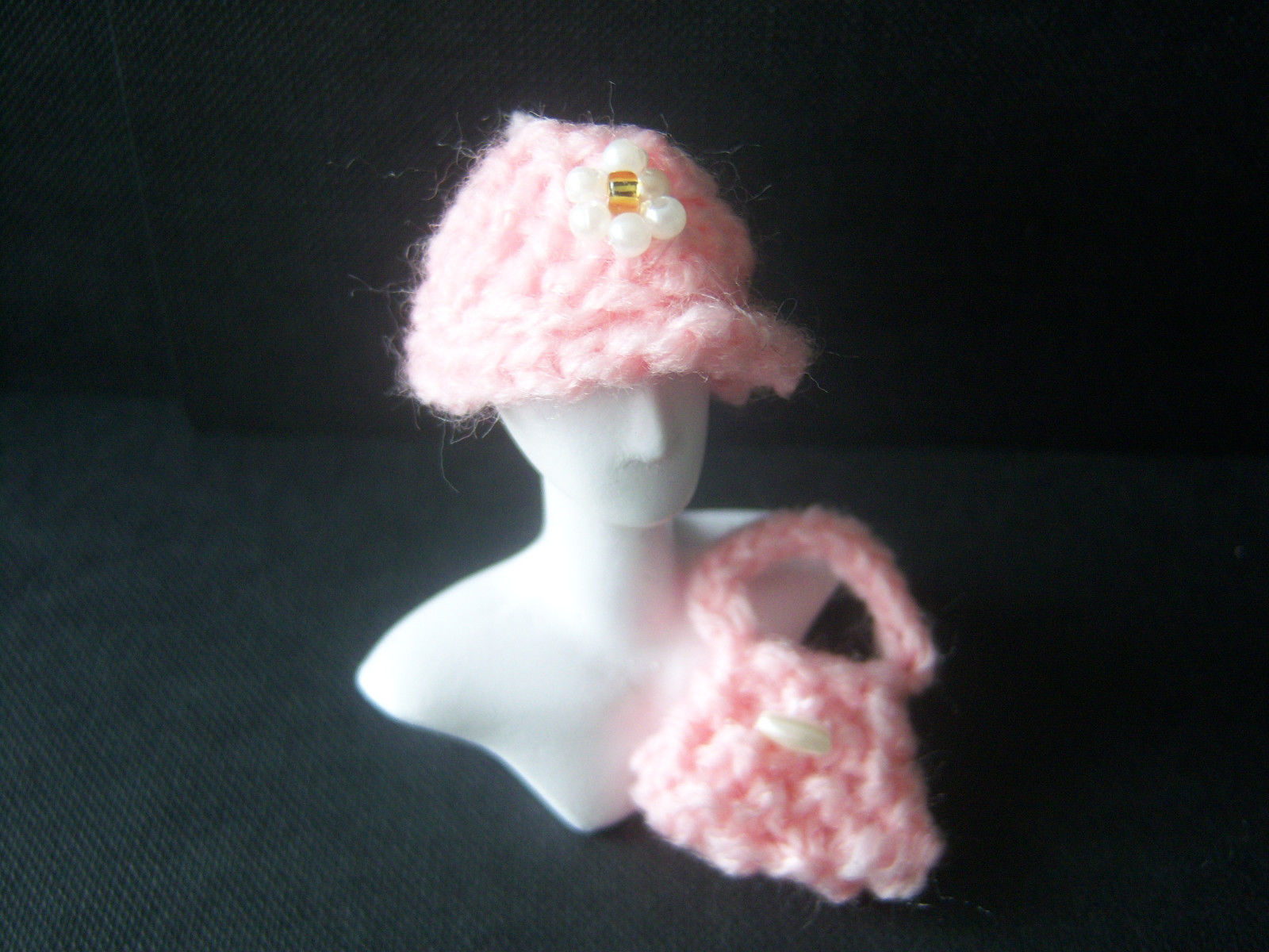 Handmade Miniature Dolls House 1/12th scale Knitted Hat and Bag sets - various