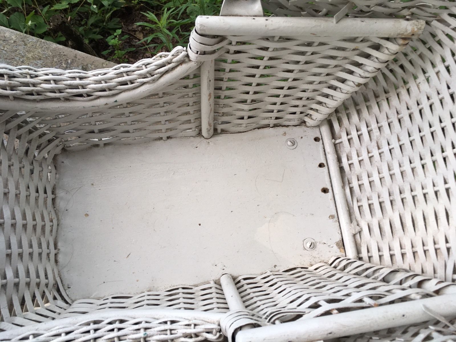 Antique Victorian White Wicker Doll Carriage