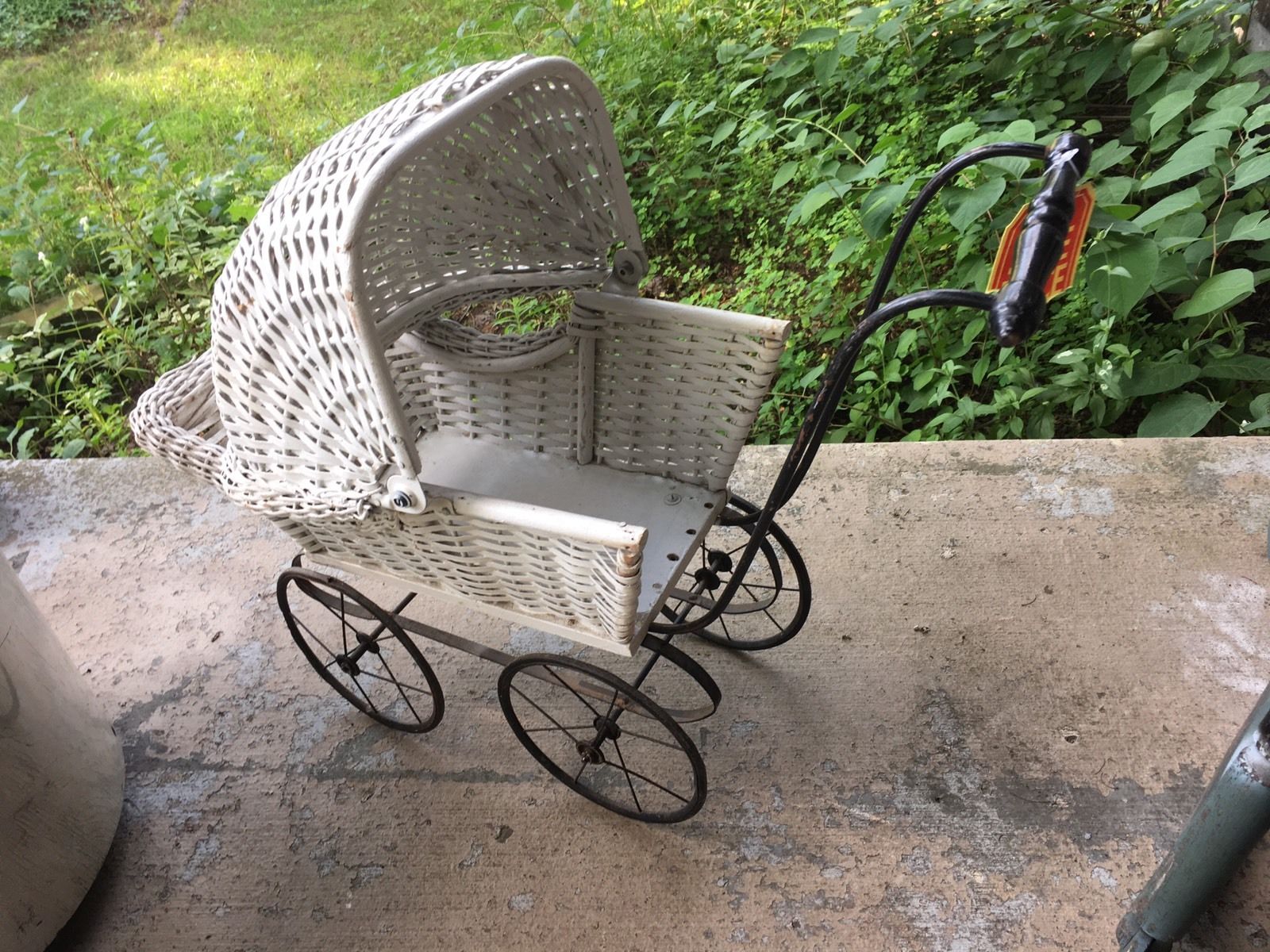 Antique Victorian White Wicker Doll Carriage