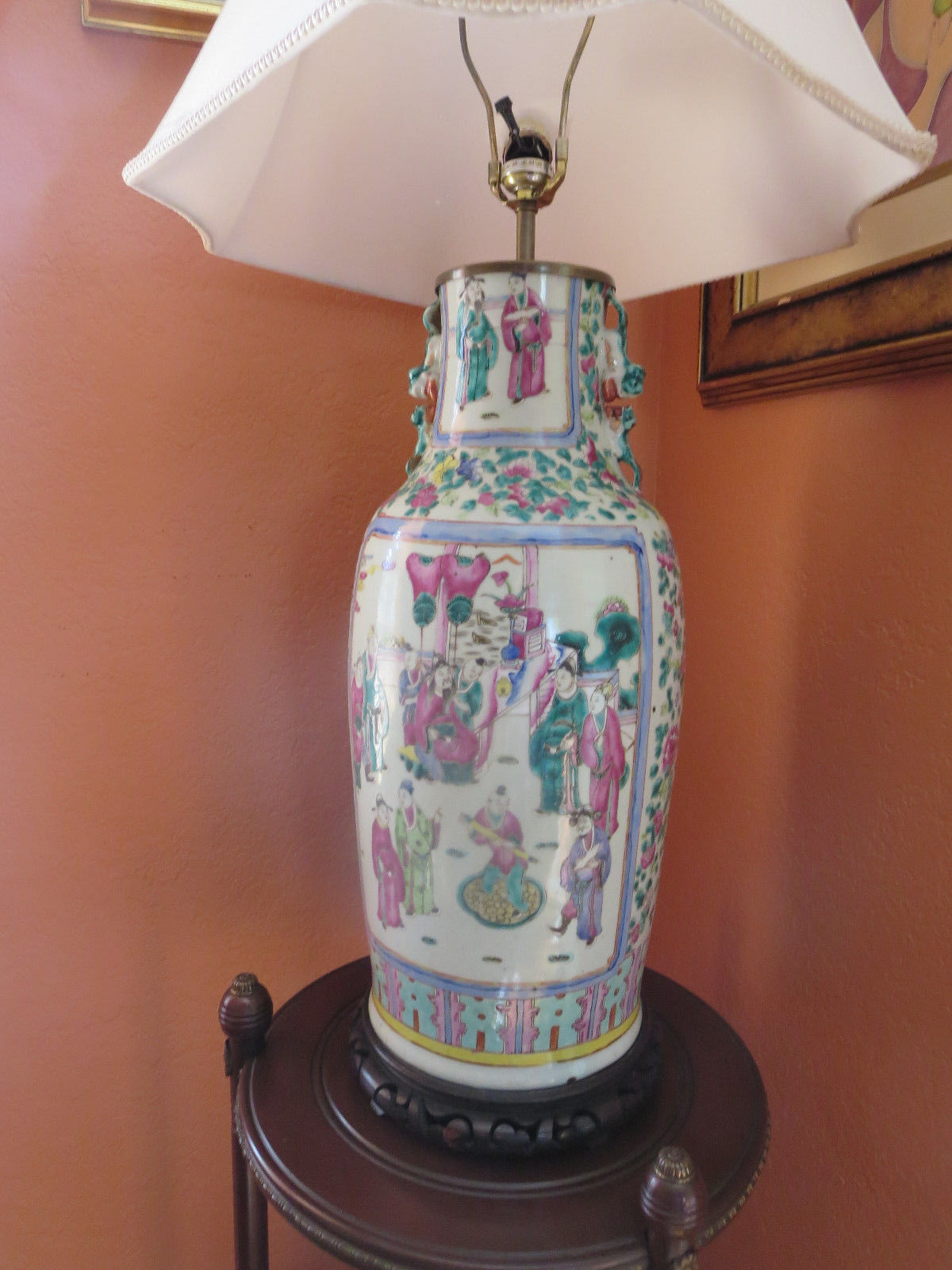 Antique Chinese Famille Rose PORCELAIN Vase Lamp