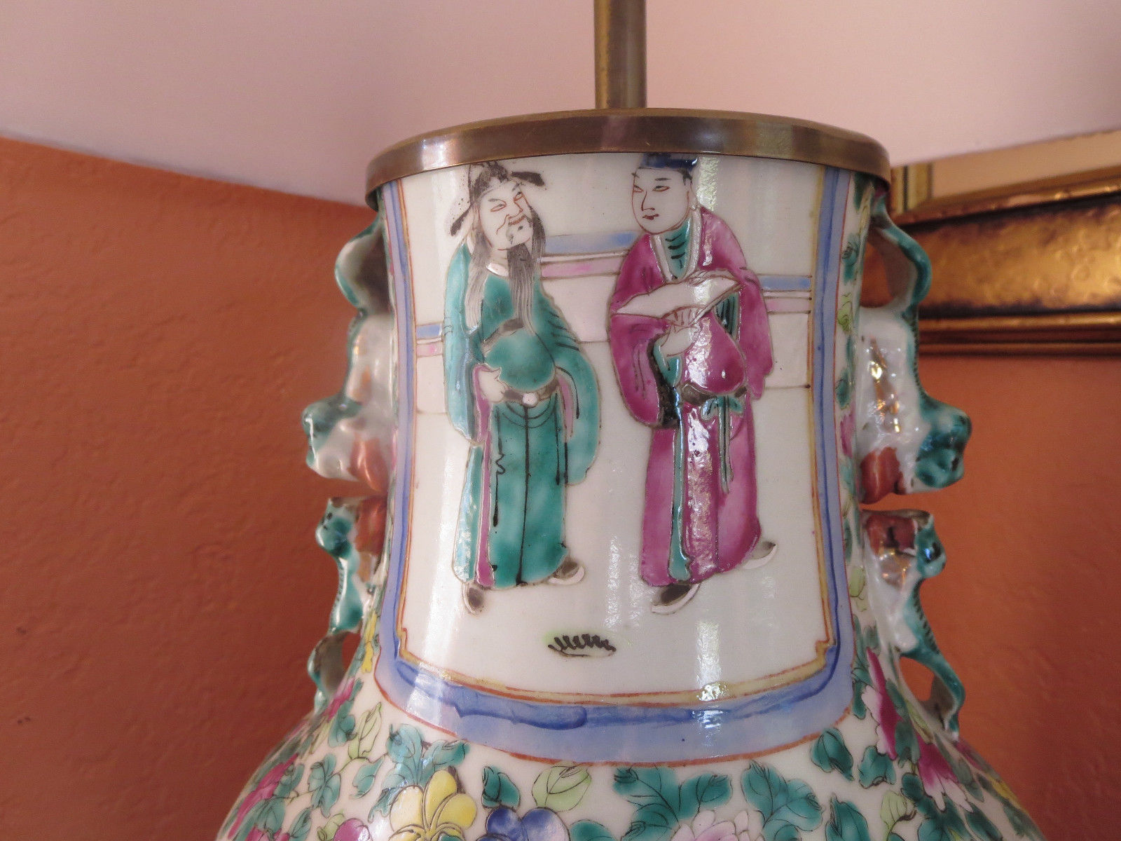 Antique Chinese Famille Rose PORCELAIN Vase Lamp