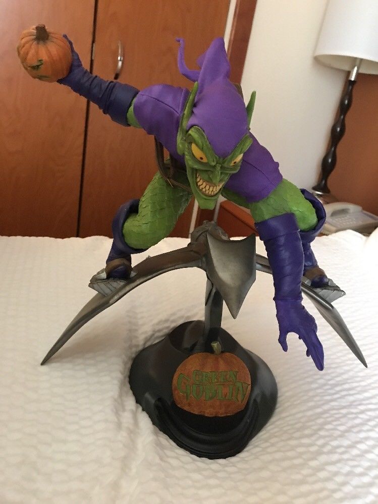 SIDESHOW GREEN GOBLIN PREMIUM FORMAT STATUE 1/4 SCALE ORIGINAL MINT