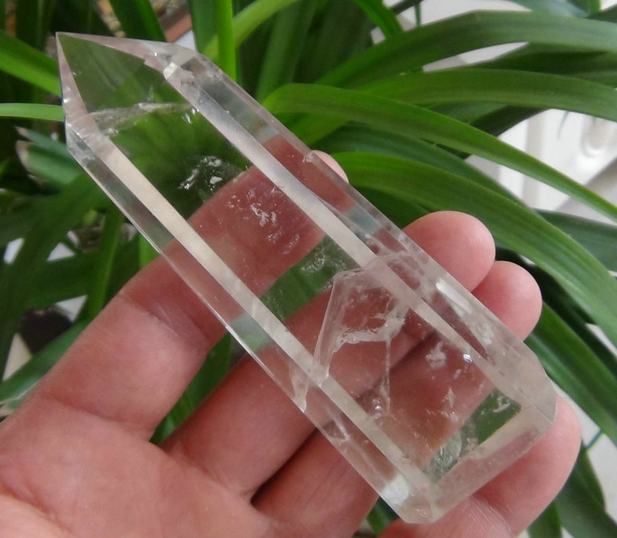 152g  Natural Clear Quartz Crystal Point Tower Polished Healing