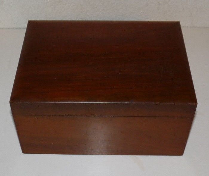 COLLECTIBLE VINTAGE DUNHILL WOOD HUMIDOR GLASS LINING CIGAR BOX TOBACCO