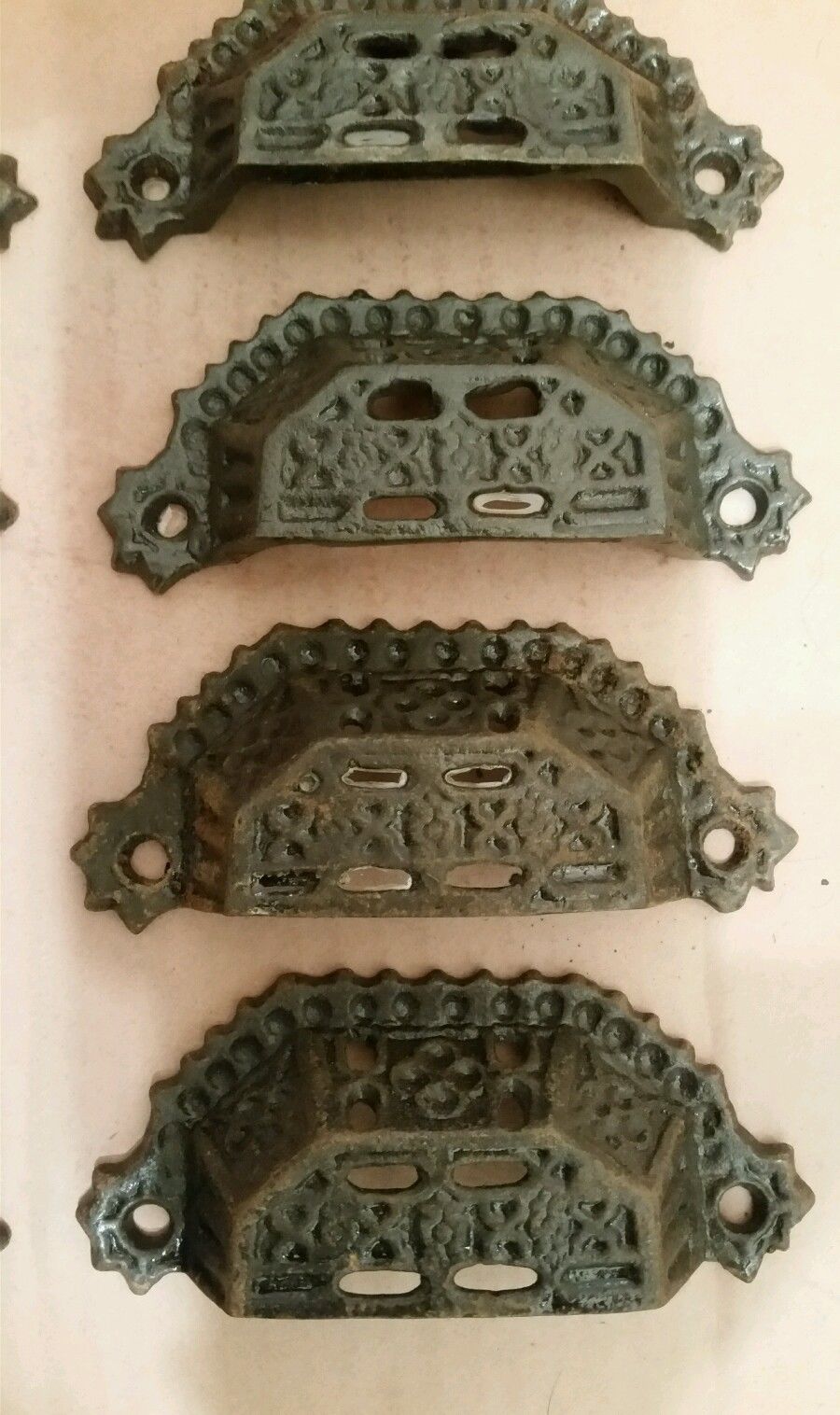 Set of 12 decorative cast iron bin,cabinet,cupboard pulls