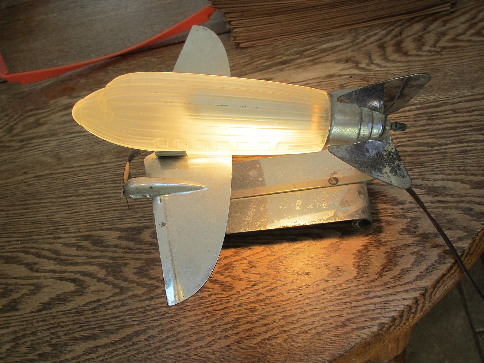 Rare 1930's original art deco style DC 3 airplane glass & Chrome lamp-works