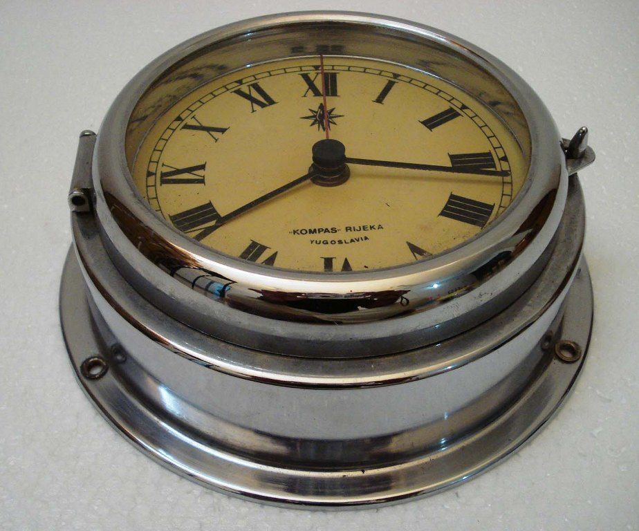 Vintage "KOMAPS" RIJEKA Marine Ship's BRASS WALL Clock - SHIP'S ORIGINAL (1434)