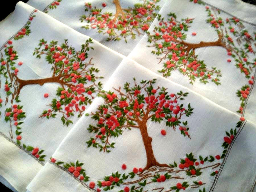 Wonderful Laden Orange Trees ~ Vintage Hand Embroidered Tablecloth 44"X49"