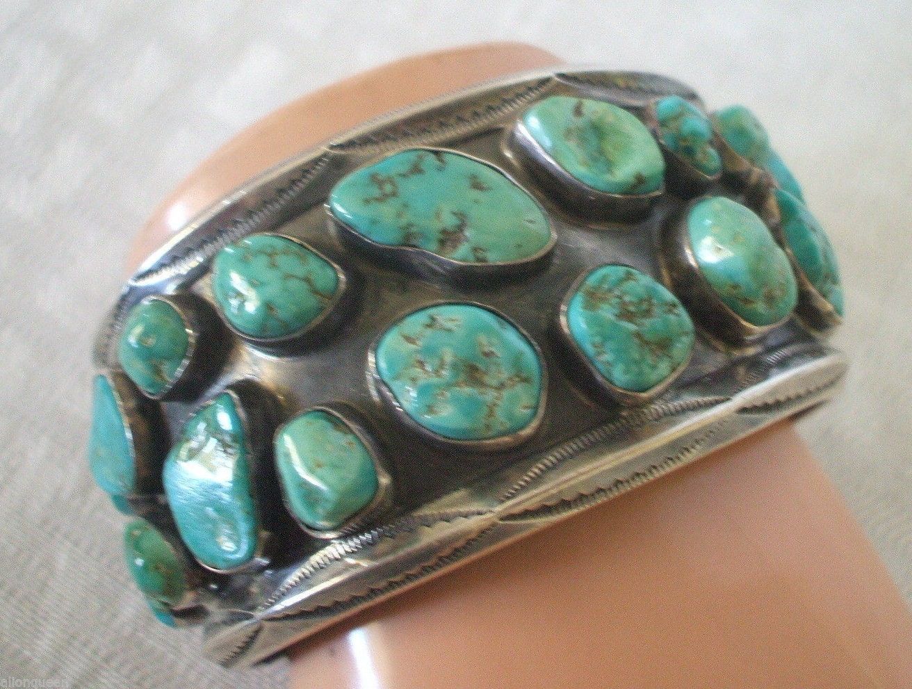 Heavy Gauge Vintage NAVAJO Sterling Silver & TURQUOISE Cluster Cuff BRACELET